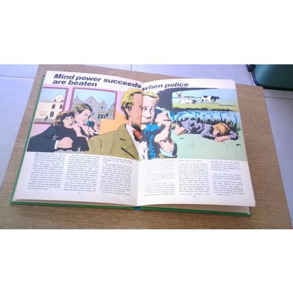 RIPLEY'S BELIEVE IT OR NOT! Annual 1976 (Hardback) World Distributors