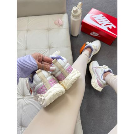 React Infinity Run FK 4 Women's White and Pink Sneakers