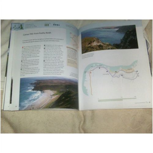 Scotland Map Footpaths of Britain 30 Illustrated Walks Parragon 2003 Paperback