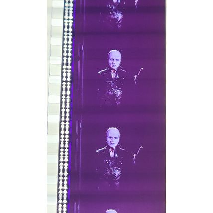 HELLRAISER. pk J 5 M - b028B . 1 strip of 5 - 35mm film cells