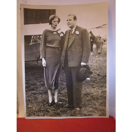EARL OF FEVERSHAM & Hon. ANNE FORD WEDDING, 1936 press release photograph /