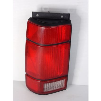1991 - 1994 Ford Explorer DS LH Tail Light F37B-13441-BB OEM 91 92 93 94