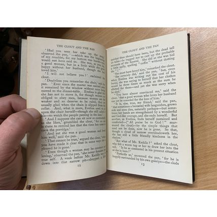 1930 "FABLES" T F POWYS CHATTO WINDUS SMALL HARDBACK BOOK (P3)