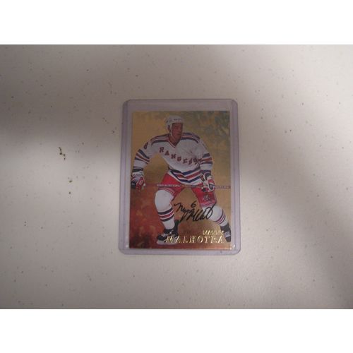 Manny Malhotra 1998/99 Be A Player AUTOGRAPH NO. 241