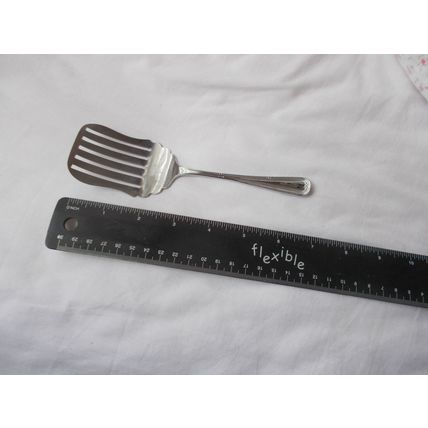 FOOD SLICE AS SHOWN ALL METAL (12/01)
