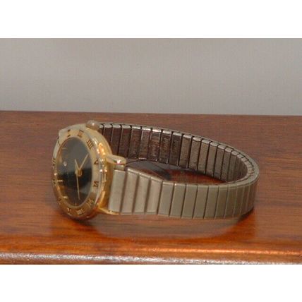 Pre-Owned Women’s Gold & Silver Analog Quartz Analog Watch
