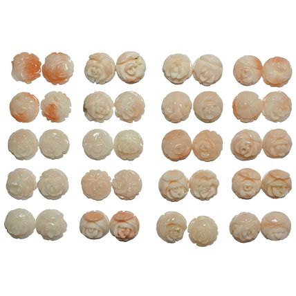 52277.0 40 Carved 6.5 mm Vintage Coral Harvested from the Sea 1970's to 1980's