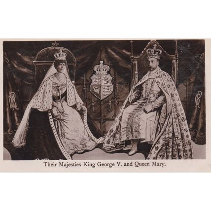 B100 THEIR MAJESTIES KING GEORGE V AND QUEEN MARY