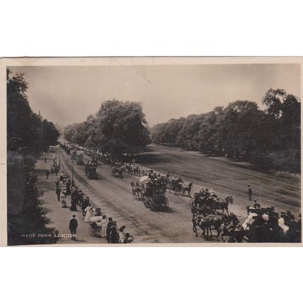 B872 LONDON - HYDE PARK. RP POSTCARD