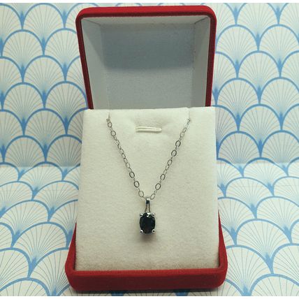 925 Sterling Silver Natural Almandine Garnet Gemstone Pendant Necklace with Box