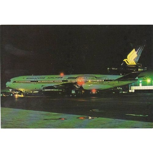 Singapore Airlines Douglas DC10 30 Aircraft Postcard (A11062)