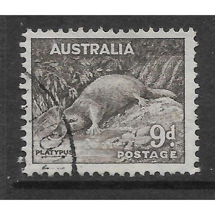 AUSTRALIA 1943 9d CHOCOLATE PLATYPUS SG 191 FINE USED#2