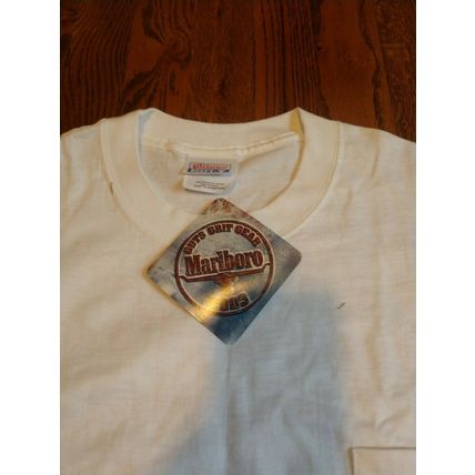 Marlboro Cigarettes White Steely Flats Barbed Wire Co T Shirt