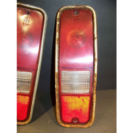 1968 69 INTERNATIONAL HARVESTER SCOUT II TERRA TAILLIGHTS OEM PAIR STIAR 68 320