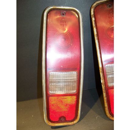 1968 69 INTERNATIONAL HARVESTER SCOUT II TERRA TAILLIGHTS OEM PAIR STIAR 68 320