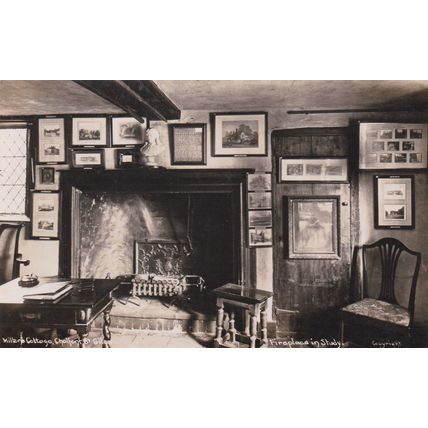 EA 103 CHALFONT ST GILES -MILTONS COTTAGE INTERIOR