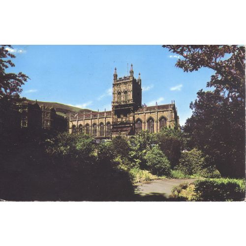 Vintage GB Postcard 1970 - Priory Church, Gt. Malvern, Worcestershire