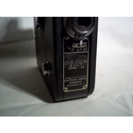 CINE-KODAK Eight Model 20 8mm Vintage Film Movie Camera USA*