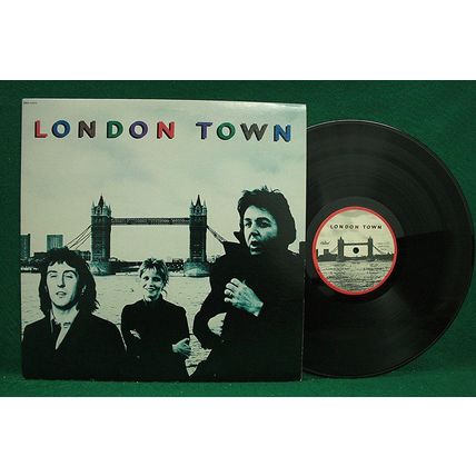 Wings (McCartney) - London Town - With Poster - SWX 11777 - NM