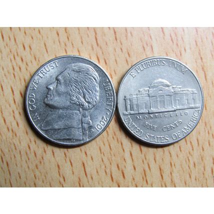 2001d USA 5 Cents Jefferson Nickel Coin