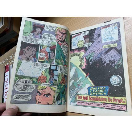 DC COMICS JUSTICE LEAGUE OF AMERICA #237 ApR 1985 (NM) COMIC (LL)