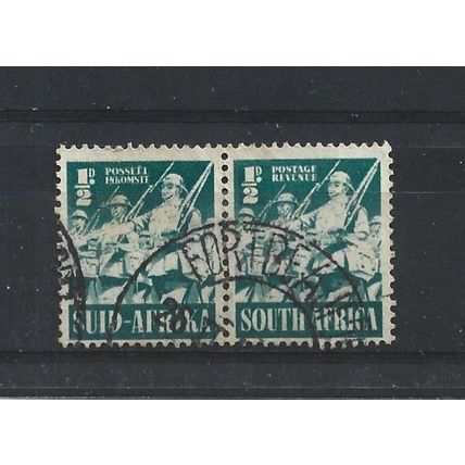 SouthAfrica.SG88 1/2d Infantry Pair.Fine Used.Aug25