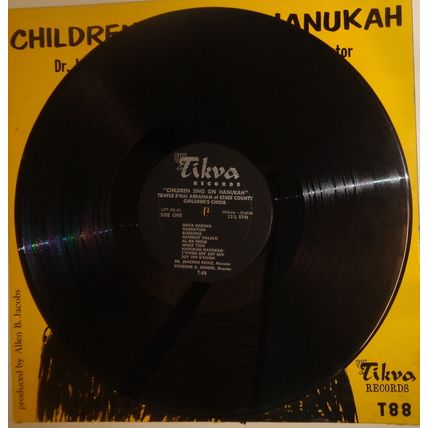 Children Sing On Hanukah LP - Temple B'nai Abraham Of Essex County School Choir