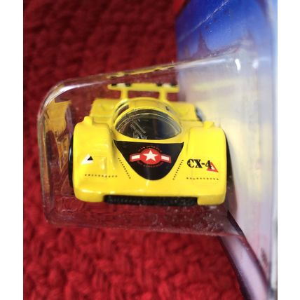 1997 Hot Wheels Diecast #739 Flyin' Aces Series #3 Of 4 Sol-Aire CX4 Yellow