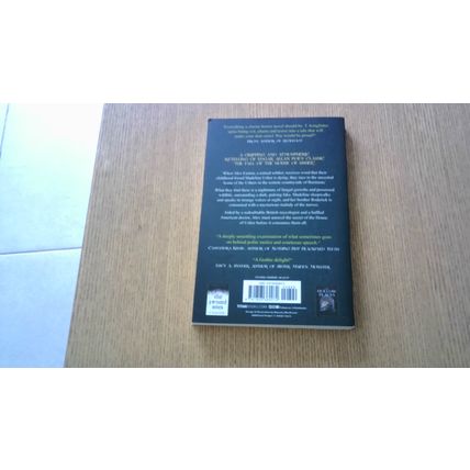 What Moves the Dead. T. Kingfisher (First Edition Paperback) October 2022
