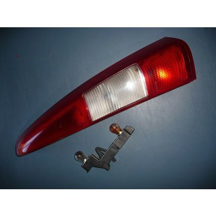 Volvo V70R XC70 V70 Upper Tail Light Lens + Bulb Socket 98 99 00 Right Passenger