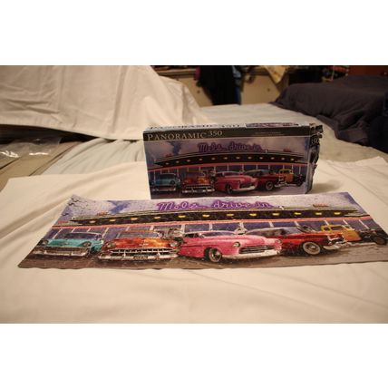 MEL'S DINNER COMPLETE PANORAMIC 350 Puzzle
