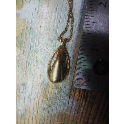 Vintage 1970s Hummel Goebel "Girl with Heart" Collectors Club Necklace with Box