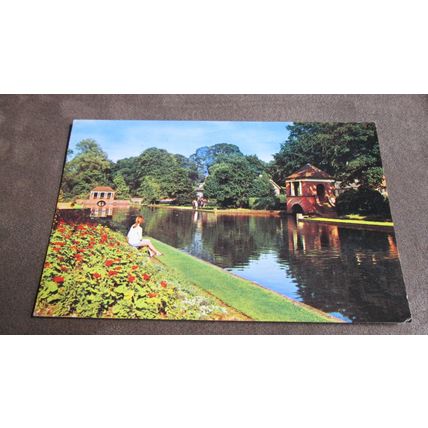 1960s Postcard - The lake, Russell Gardens - Dover, Kent