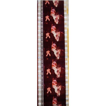 Pk DAU - A - MIX - B 042p. 1 STRIP OF 5 - 35MM FILM CELLS. (BB )
