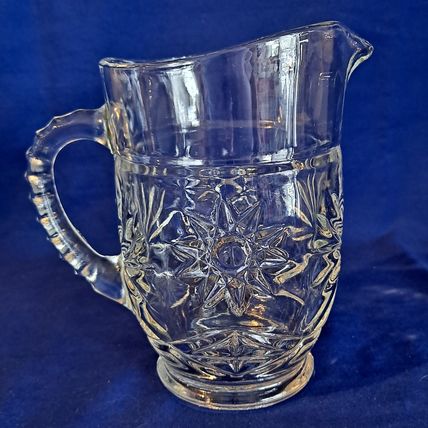 Vintage Anchor Hocking PRESCUT CLEAR PINT PITCHER Early America Star of David