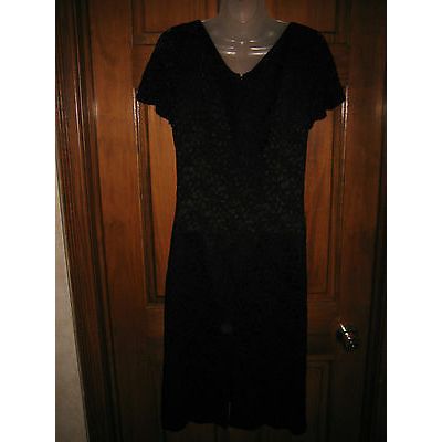 Ladies David Warren New York Lace Cocktail Dress - Size 4