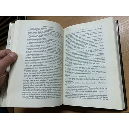 1990 1ST EDITION DALE BROWN "HAMMER HEADS" WAR FICTION USA HARDBACK BOOK (P5)