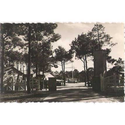 40 - MIMIZAN - PLAGE - ENTREE DU CAMP DE LA MARINE