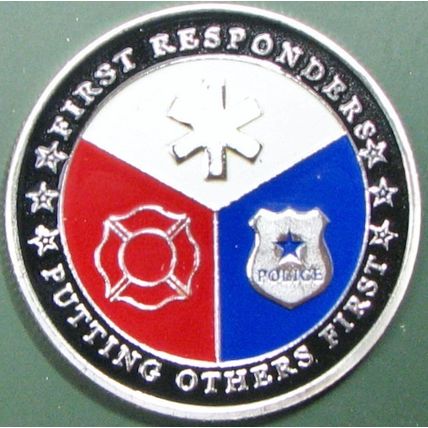 First Responders. Challenge Coin. 1.50" Silver Tone. 85b.