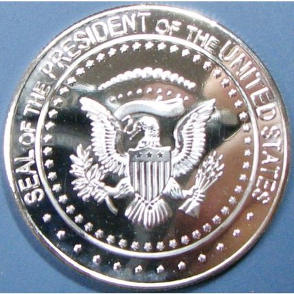 Donald Trump 2024 Challenge Coin. 1.50" Silver Tone. 87b.