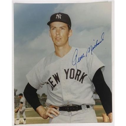 Gene Michael Signed Autographed Glossy 8x10 Photo New York Yankees