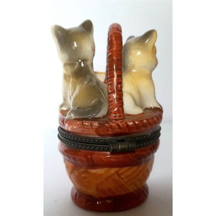 GLAZED CERAMIC FIGURINE - PAIR OF SIAMESE CATS on a POT - 8 x 5 cm diameter