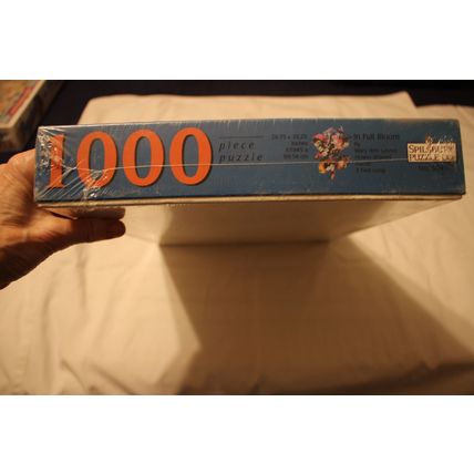IN FULL BLOOM 1000 PIECE SHAPED PUZZLE Mostly SEALED Kitten Flowers
