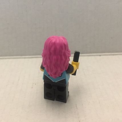 Official Lego Gamer Girl Minifigure