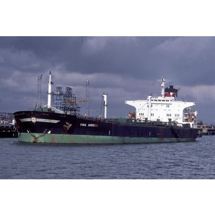 SQ2200 - Oil Tanker - Fina America , built 1979 - photograph 6x4