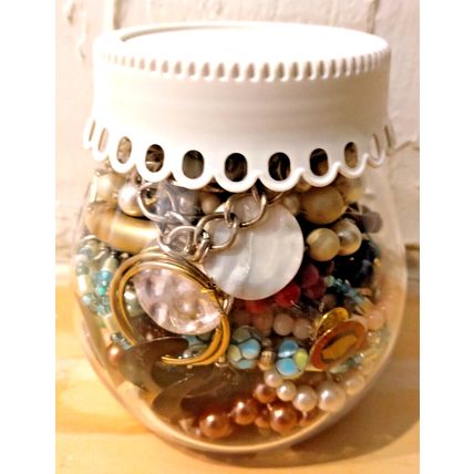 Assorted 1.82 lb Jar of Women's Fashion Costume Jewelry Necklaces Bracelets Pins