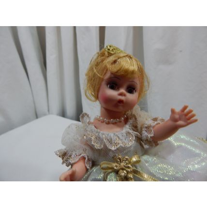 Madame Alexander "Cinderella", All Original w/ Silver Shoes, Very Good Condition