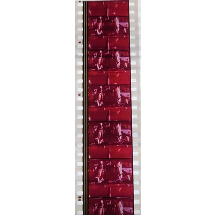 Pulp Fiction. Pk VXM - b030D . 1 STRIP OF 5 - 35MM FILM CELLS PK VXM