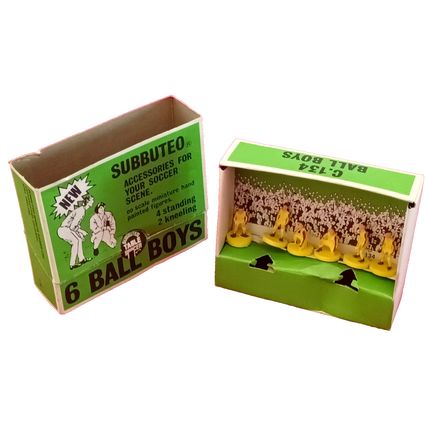 Subbuteo SIX BALL BOYS #C134 In Original Reference Box