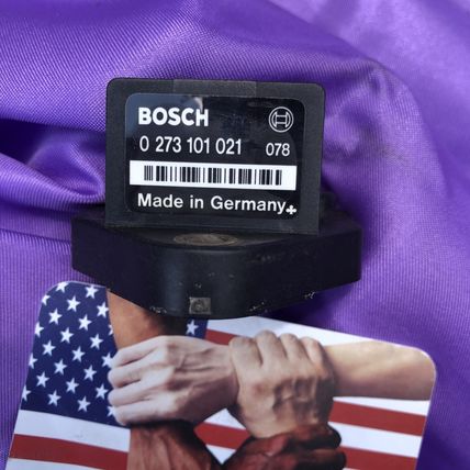 OEM Bosch Acceleration Sensor 0273101021 6842539 Volvo Bentley Ferrari Maranello